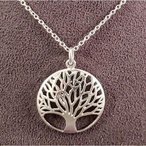 NEW Sterling Silver Tree of Life Necklace Pend…